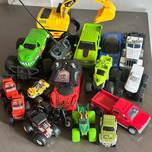 Kids Toy Car Set with Remote Control - Multicolor